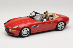 BMW Z8 Piros Minichamps 1:18 155024230 Fém