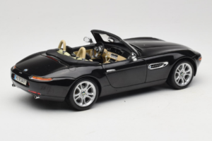 BMW Z8 Fekete Kyosho 1:18 80439411729 Fém – 3. kép a 9-ből