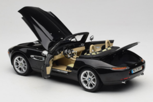 BMW Z8 Fekete Kyosho 1:18 80439411729 Fém – 5. kép a 9-ből
