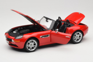 BMW Z8 Piros Kyosho 1:18 80439411730 Fém – 2. kép a 9-ből