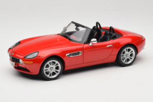 BMW Z8 Piros Kyosho 1:18 80439411730 Fém