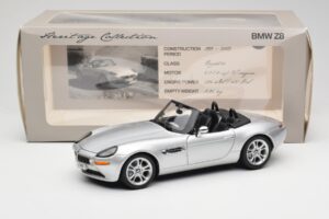 BMW Z8 E52 Kabrió Ezüst Kyosho 1:18 80432411551 Fém – 8. kép a 8-ből