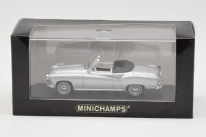 Borgward Isabella Kabrió Ezüst Minichamps 1:43 400096030 Fém – 4. kép a 4-ből