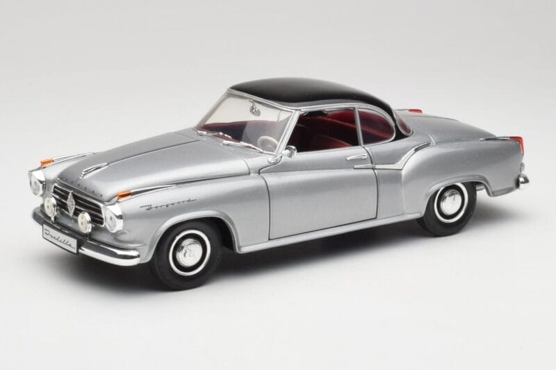 Borgward Isabella Coupe Szürke & Fekete Revell 1:18 8989 Fém