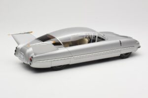 Borgward Traumwagen Ezüst BoS Models 1:18 BOS052 Gyanta – 2. kép a 6-ből