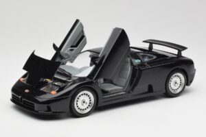 Bugatti EB110 Fekete Bburago 1:18 3055 Fém – 2. kép a 8-ből
