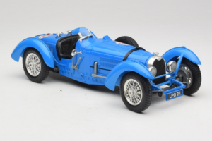 Bugatti Type 51 Grand Prix #14 Kék Bburago 1:18 3012-M1 Fém – 4. kép a 6-ből