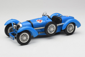 Bugatti Type 51 Grand Prix #14 Kék Bburago 1:18 3012-M1 Fém