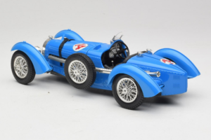 Bugatti Type 51 Grand Prix #14 Kék Bburago 1:18 3012-M1 Fém – 5. kép a 6-ből