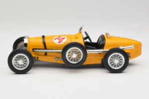 Bugatti Type 59 #14 Grand Prix Narancssárga Bburago 1:18 3012 Fém – 3. kép a 6-ből