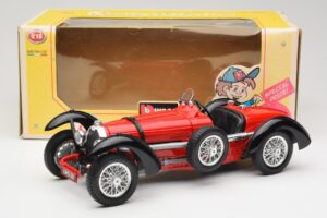Bugatti Type 55 Piros Bburago 1:18 3009 Fém – 6. kép a 6-ből
