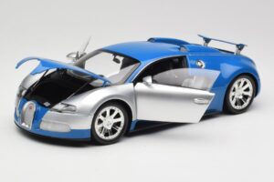 Bugatti Veyron Edition Centenaire Chrome Blue Minichamps 1:18 100110850 Fém – 2. kép a 8-ből
