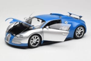 Bugatti Veyron Edition Centenaire Chrome Blue Minichamps 1:18 100110850-O Fém – 2. kép a 7-ből