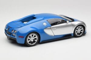 Bugatti Veyron Edition Centenaire Chrome Blue Minichamps 1:18 100110850-O Fém – 3. kép a 7-ből