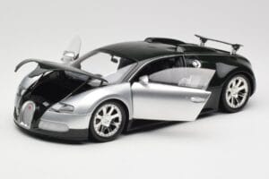 Bugatti Veyron Edition Centenaire Chrome Green Minichamps 1:18 100110852 Fém – 2. kép a 8-ből