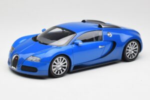 Bugatti Veyron Világoskék Sötétkék Minichamps 1:18 100110821 Fém