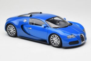 Bugatti Veyron Világoskék Sötétkék Minichamps 1:18 100110821 Fém – 6. kép a 8-ből