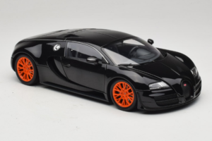 Bugatti Veyron Super Sport Black Metallic Minichamps 1:18 100110842 Fém – 6. kép a 8-ből