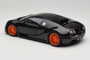 Bugatti Veyron Super Sport Black Metallic Minichamps 1:18 100110842 Fém – 7. kép a 8-ből