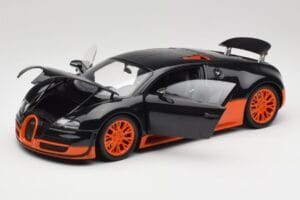 Bugatti Veyron Super Sport World Record Edition Carbon & Orange Minichamps 1:18 100110840 Fém – 2. kép a 8-ből