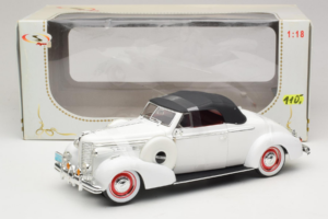 Buick Century Kabrió Fehér Signature Models 1:18 18131 Fém – 6. kép a 6-ből