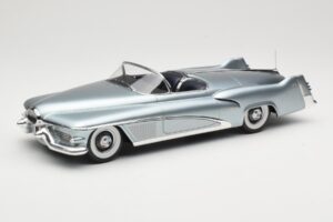 Buick Le Sabre Concept Light Blue Metallic BoS Models 1:18 BOS199 Gyanta