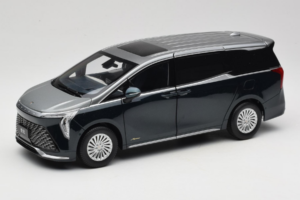 Buick MPV Barna OEM 1:18 GI-20220753 Fém