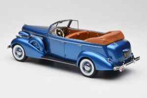Buick Roadmaster 80-C Four Door Phaeton Blue Metallic BoS Models 1:18 BOS372 Gyanta – 5. kép a 6-ből