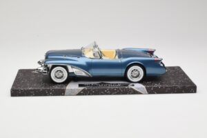 Buick Wildcat II Concept Kék Minichamps 1:18 107141220 Fém – 3. kép a 6-ből