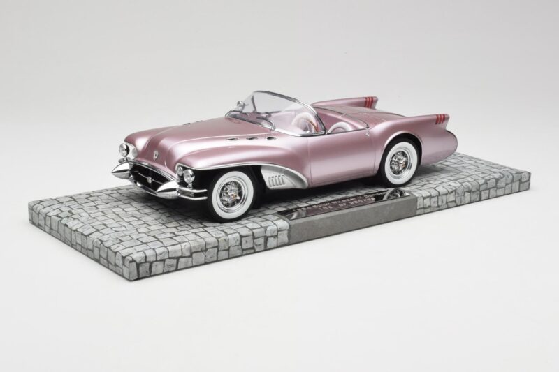 Buick Wildcat II Concept Salmon Metallic Minichamps 1:18 107141221 Gyanta
