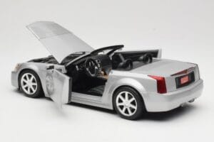 Cadillac XLR Kabrio Ezüst Hot Wheels 1:18 53838 Fém – 5. kép a 8-ből