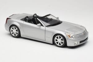 Cadillac XLR Kabrio Ezüst Hot Wheels 1:18 53838 Fém – 6. kép a 8-ből