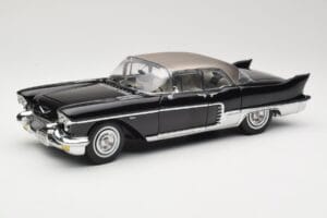 Cadillac Brougham Fekete Sun Star 1:18 4001 Fém