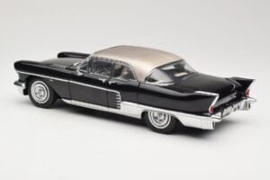 Cadillac Brougham Fekete Sun Star 1:18 4001 Fém – 7. kép a 8-ből