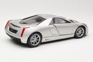 Cadillac Cien Ezüst Hot Wheels 1:18 57296 Fém – 3. kép a 8-ből