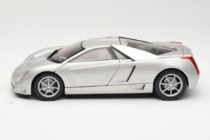 Cadillac Cien Ezüst Hot Wheels 1:18 57296 Fém – 4. kép a 8-ből