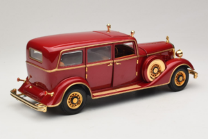 Cadillac Deluxe Tudor Állami Limuzin Puji Kína Utolsó Császára Sun Star 1:18 4100 Fém – 3. kép a 9-ből