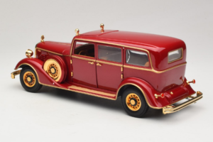 Cadillac Deluxe Tudor Állami Limuzin Puji Kína Utolsó Császára Sun Star 1:18 4100 Fém – 7. kép a 9-ből