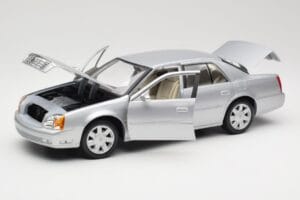 Cadillac DeVille DTS Maisto 1:18 56061 Fém – 2. kép a 8-ből