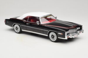 Cadillac Eldorado Kabrió Fekete MCG 1:18 MCG18473 Fém – 6. kép a 8-ből