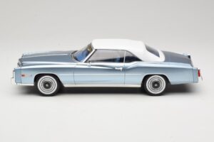 Cadillac Eldorado Kabrió Kék MCG 1:18 MCG18472 Fém – 4. kép a 7-ből