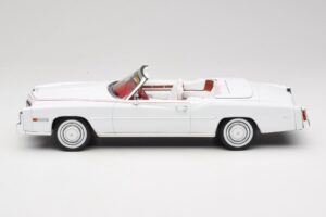 Cadillac Eldorado Kabrió Fehér MCG 1:18 MCG18474 Fém – 3. kép a 7-ből