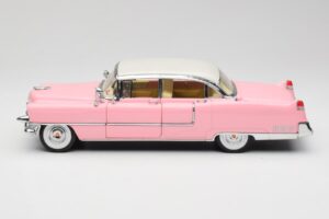Cadillac Fleetwood Elvis Presley Rózsaszín MRC 1:18 LIC1000 Fém – 4. kép a 8-ből