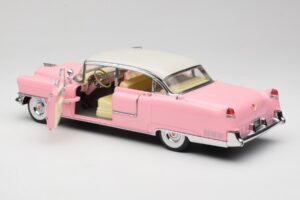 Cadillac Fleetwood Elvis Presley Rózsaszín MRC 1:18 LIC1000 Fém – 5. kép a 8-ből