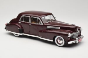 Cadillac Fleetwood 60 Special Sedan Piros MCG 1:18 MCG18071 Fém – 4. kép a 6-ből