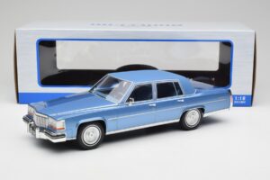 Cadillac Fleetwood Brougham Kék Metál MCG 1:18 MCG18252 Fém – 6. kép a 6-ből