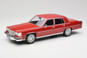 Cadillac Fleetwood Brougham Sötétvörös Metál MCG 1:18 MCG18251 Fém