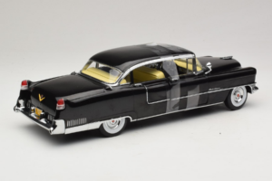 Cadillac Fleetwood Series 60 The Godfather Greenlight 1:18 12949 Fém – 2. kép a 6-ből
