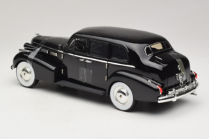 Cadillac Fleetwood Series 75 The Godfather Jada 1:18 91199 Fém – 5. kép a 6-ből