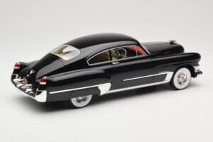 Cadillac Series 62 Club Sedanette Fekete BoS Models 1:18 BOS292 Gyanta – 2. kép a 6-ből
